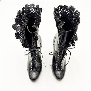 DSQUARED2 Black Witness Lace-up Heel Stiletto Booties Lace Fringe SIze 40 Italy
